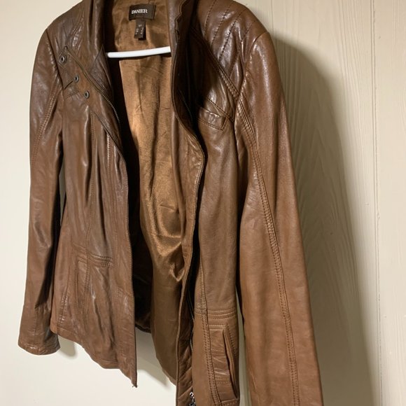 Danier | Women's Brown Leather Jacket Size Small UK12 - Picture 4 of 7